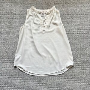LOFT Outlet sleeveless cream blouse, size XS